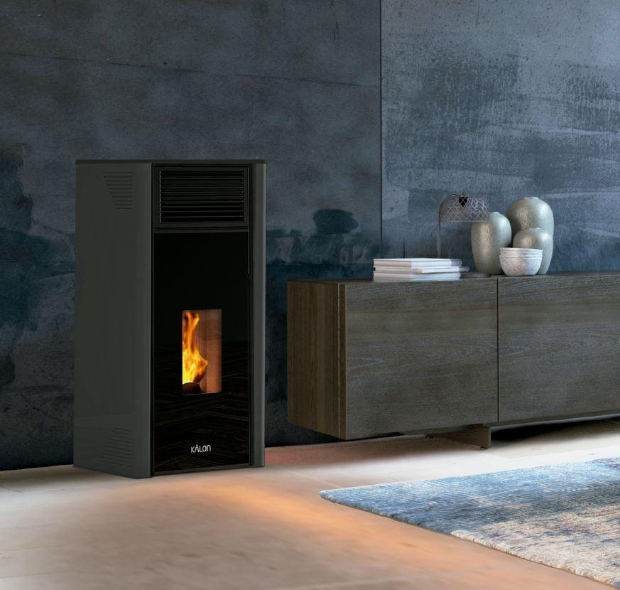 Salamandra a Pellet Ar Ventilado 12 kW Kalon Alysa Grigio Antracite